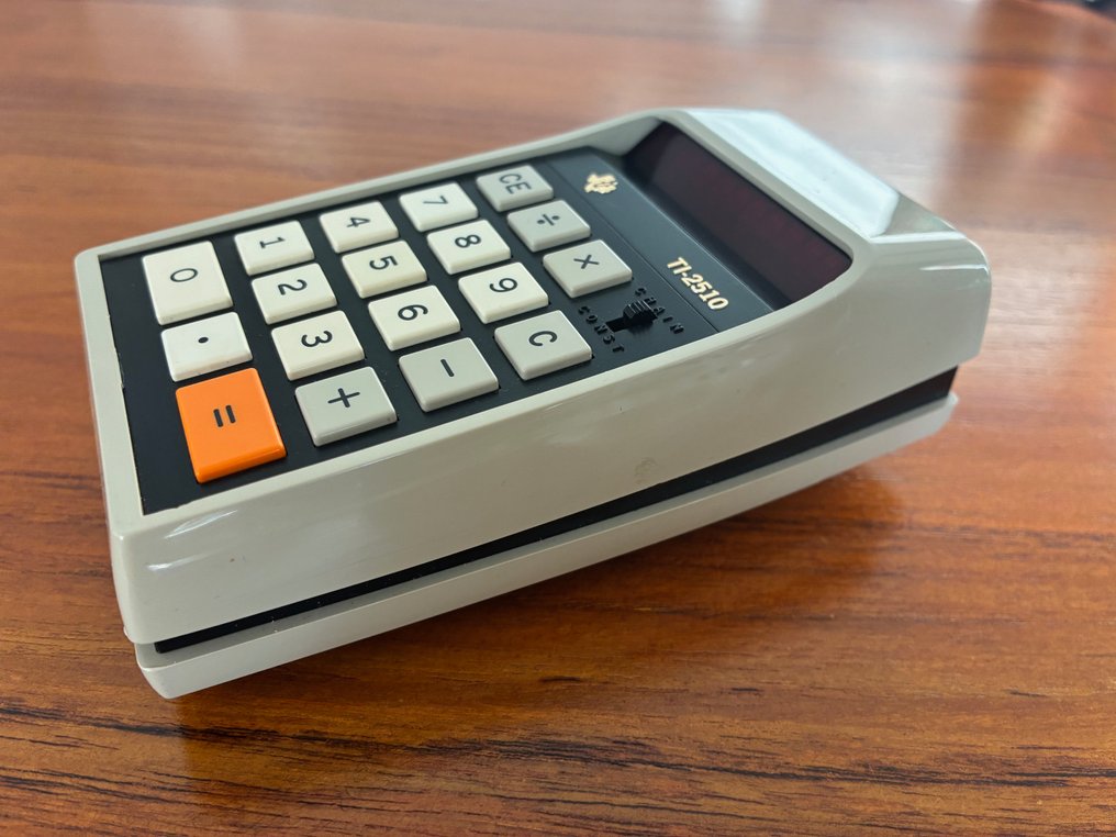 Texas Instruments TI-2510 - Ηλεκτρονικός υπολογιστής #2.1