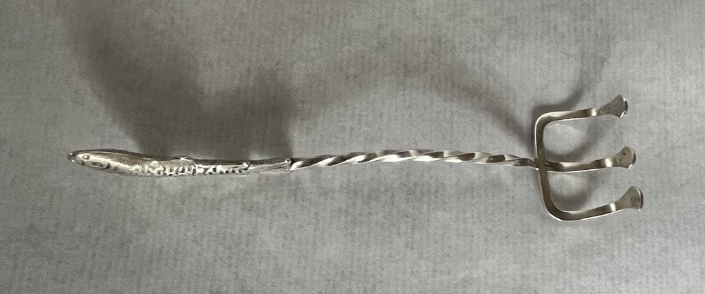 鱼餐具 - .833 银 - 古董沙丁鱼叉 #2.1