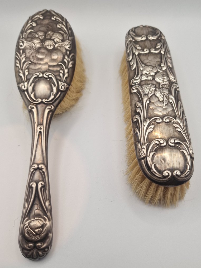 Ornament decorativ (2) - Levi & Salaman - Regatul Unit - Set de pensule #1.0