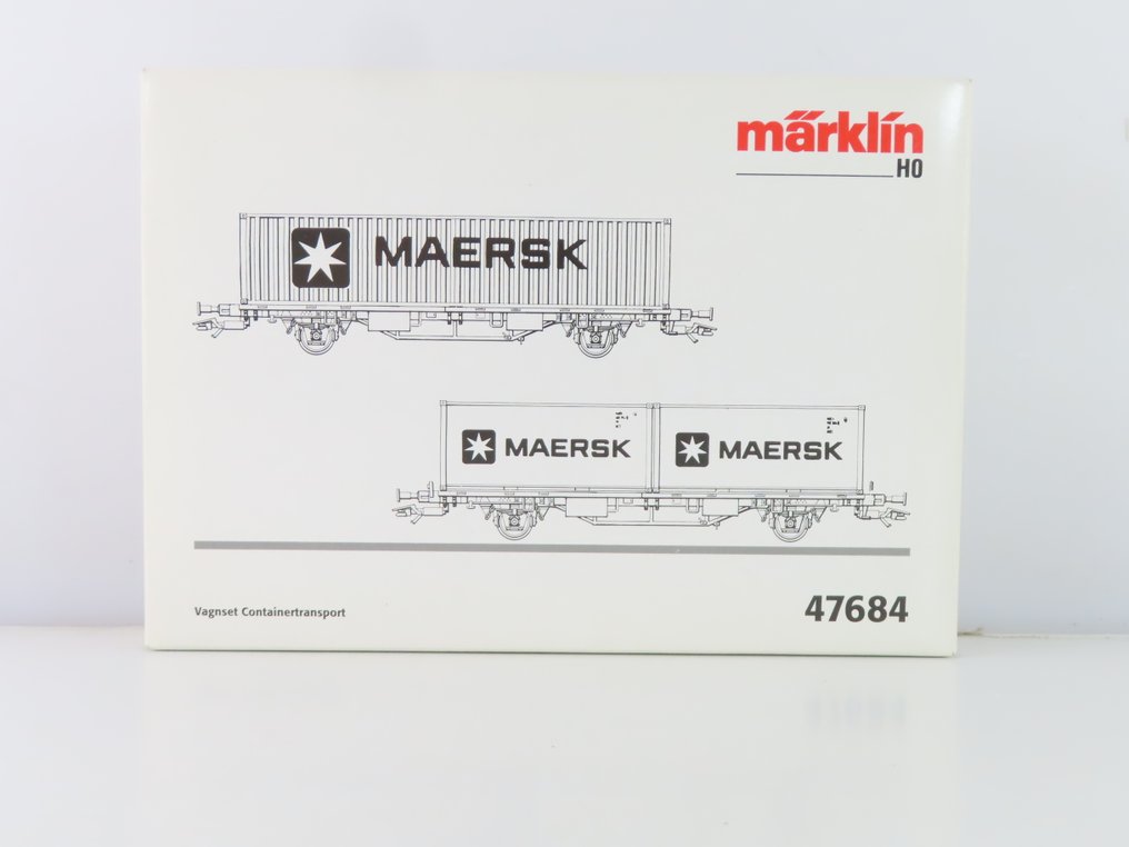 Märklin H0 - 47684 - Modelltog godsvogn-sett (1) - 2-delt godsvognsett med 2-akslede containertransportvogner med last og påtrykk 'Maersk'. - DSB #3.2