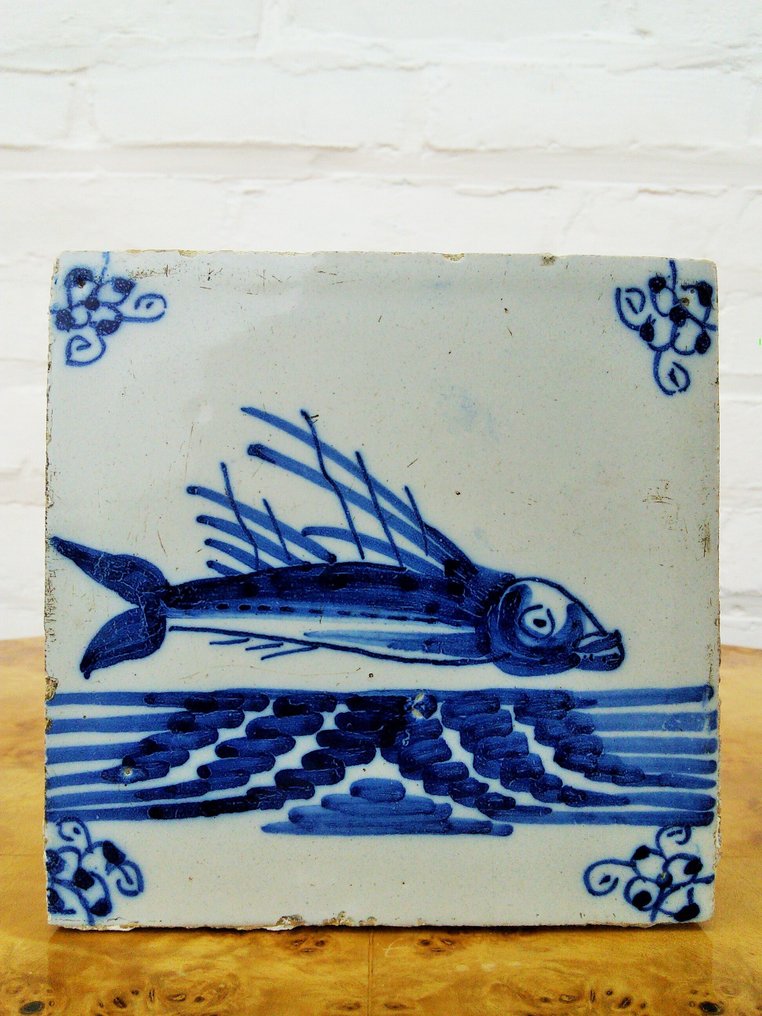  Tile - Vliegende vis - 1600-1650  #2.1