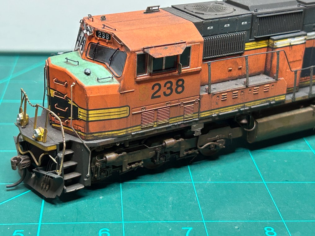 Athearn GENESIS H0轨 - ATHG70654 - 柴油电力机车 (1) - EMD SD75M - PRLX #1.0