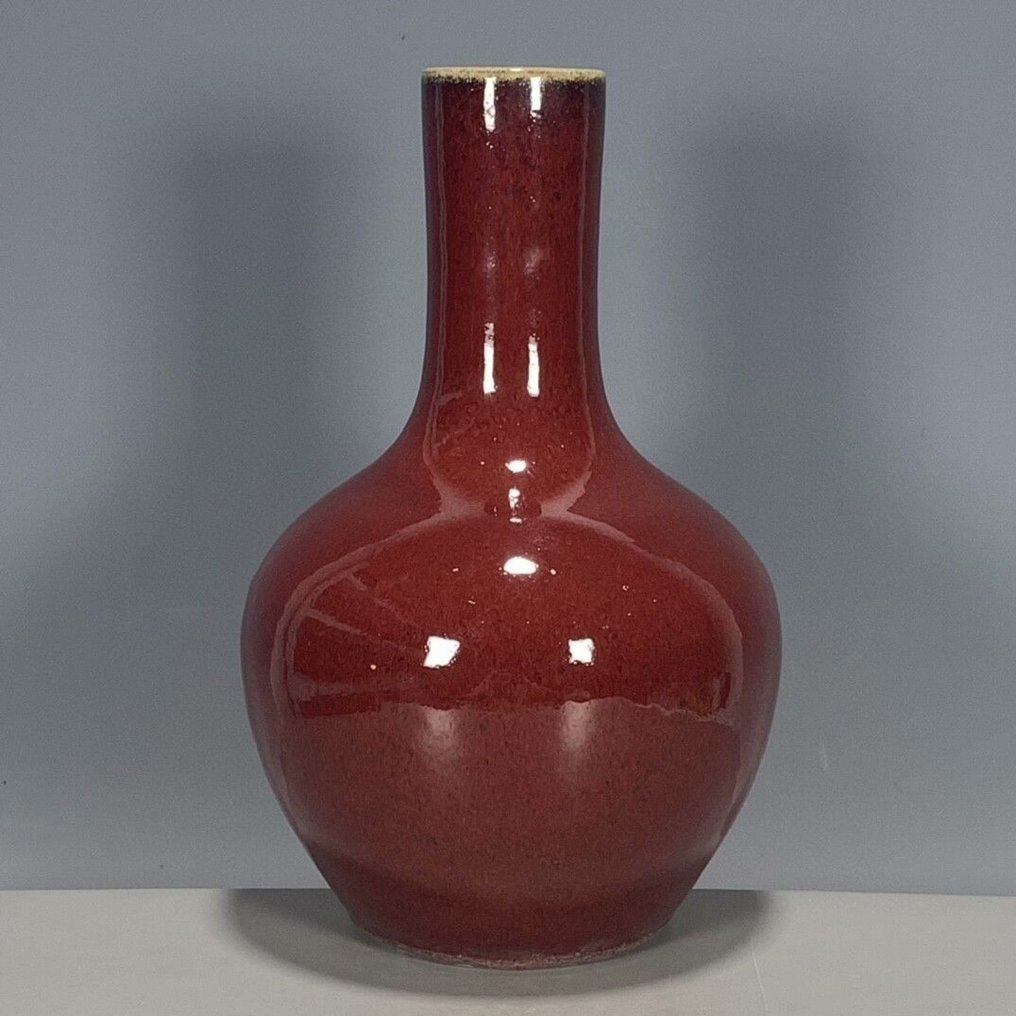 花瓶 - 瓷器 - 中國 - 单色 - 牛血  (沒有保留價) #1.0