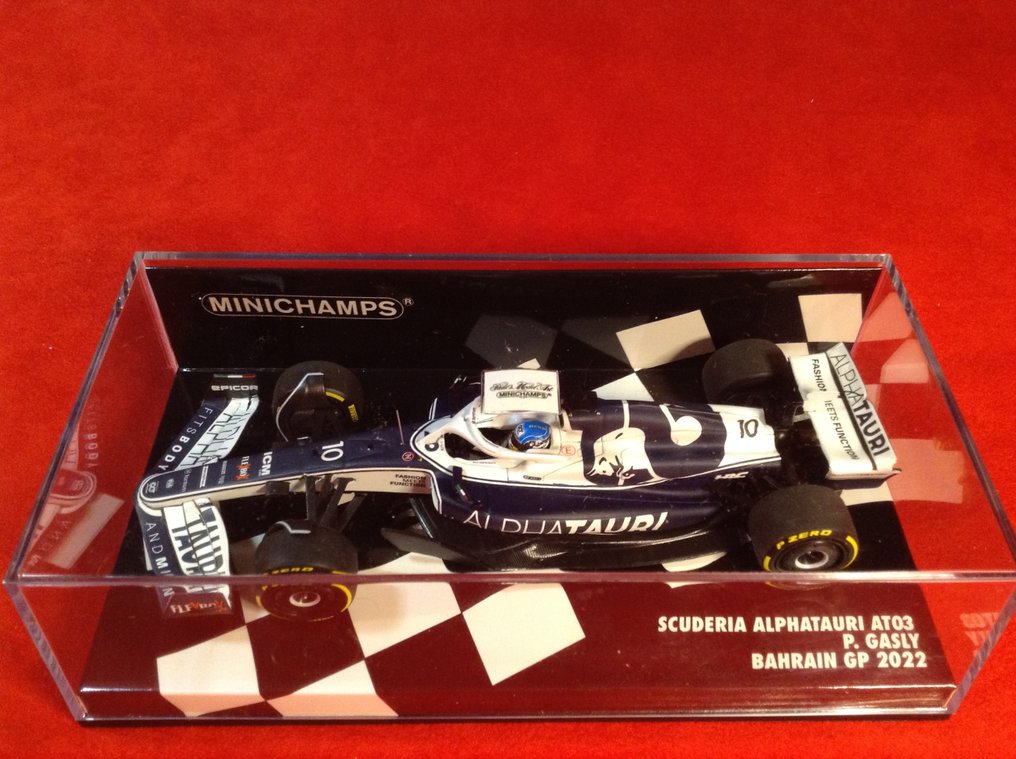 Minichamps 1:43 - Machetă mașină de curse - ref. #220110 Scuderia Alpha Tauri AT03 Red Bull engine F.1 2022 #10 P.Gasly - mint & boxed - calitate foarte bună - greu de găsit astăzi #3.2