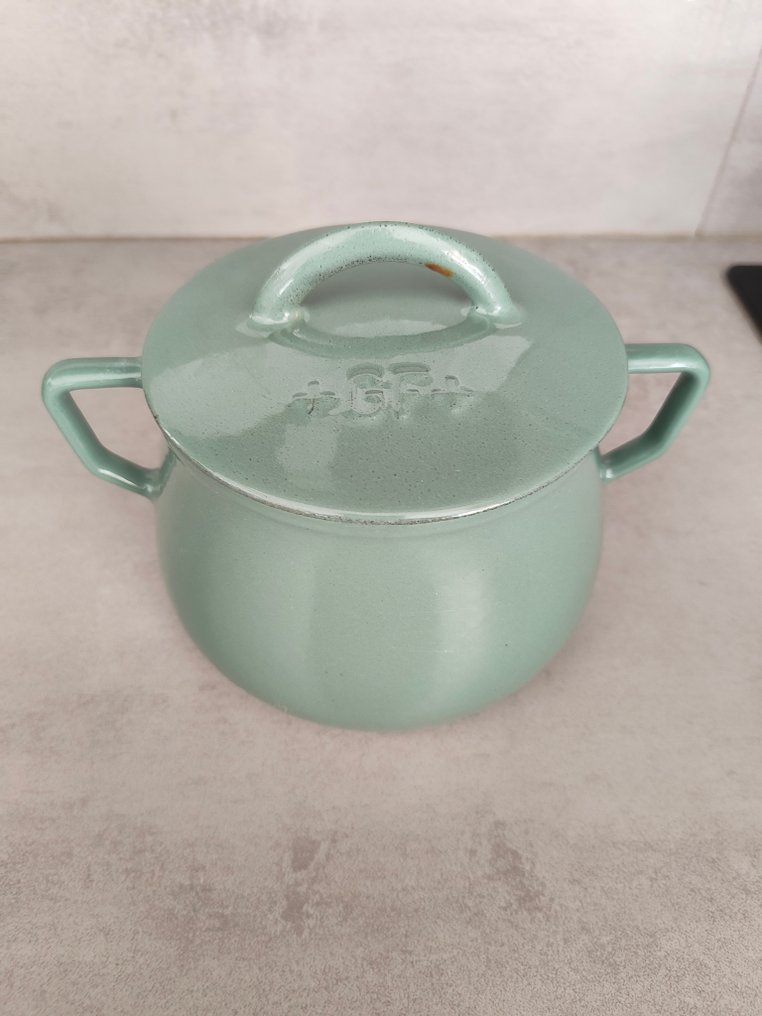 George Fischer, Style Le Creuset - Caserolă pentru alimente - Sursă #4.3