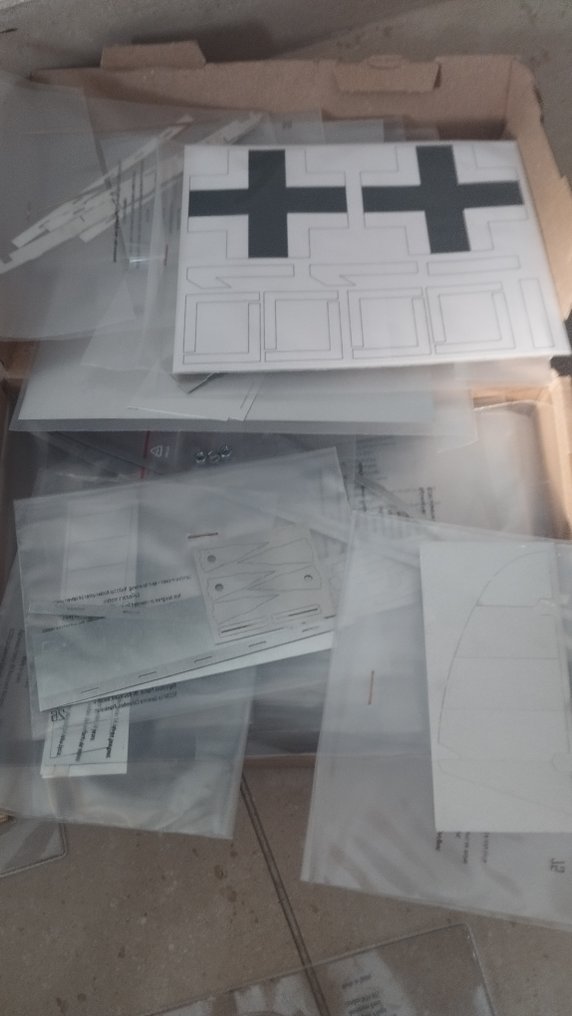 Eagle 1:12 - Κιτ μοντελισμού - Messerschmitt Bf 109 G - WW2, 140 Fasciculos #1.0