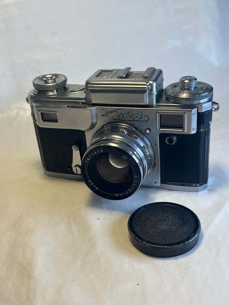 Kiev Model 4 ( copie Contax III ) 1957/1980 Φωτογραφική μηχανή με σκόπευτρο #1.0