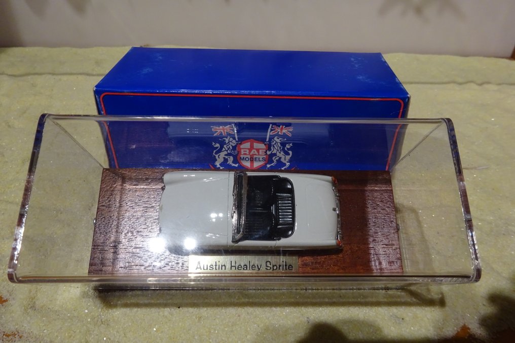 RAE Models 1:43 - Modell autó - Austin Healey Sprite #3.2