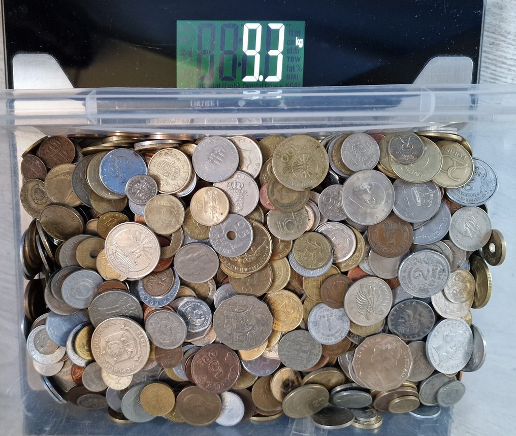 Maailma. Collection of coins 1900-2010 (Ei pohjahintaa) #1.0