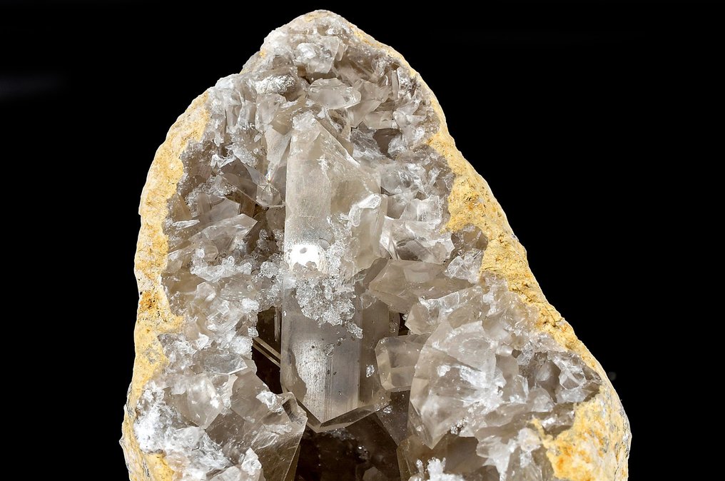 Old beautiful Celestine specimen from Tunisia - Height: 11.1 cm - Width: 7.3 cm- 592 g #4.3