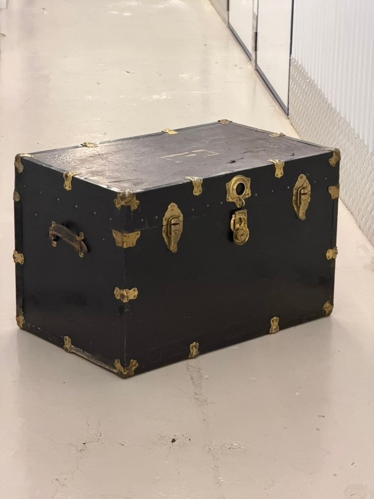 unknown - unknown - Baú - Madeira, Latão #1.0