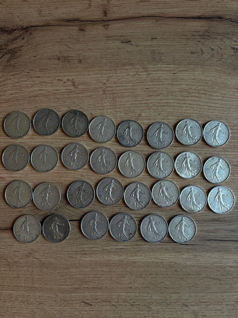 Francia. 5 Francs 1960/1966 Semeuse (lot de 30 monnaies en argent) #1.0