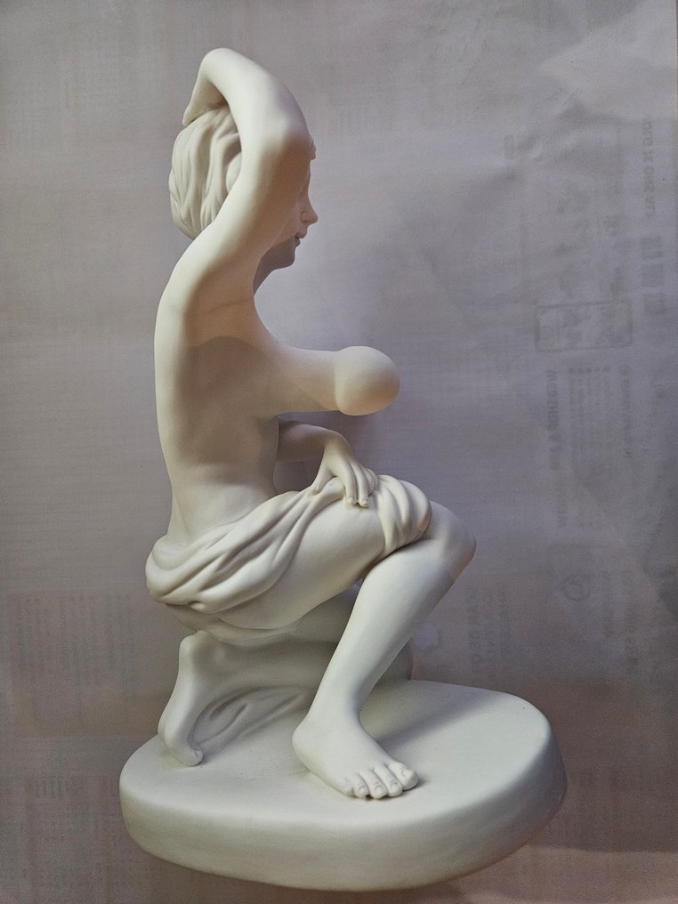 Joost van Toorn - Ανάγλυφο, Lady Sculpture - 29.4 cm - Πορσελάνη - 2007 #1.0