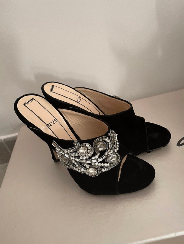 N°21 - Heeled shoes - Size: EU 38.5 #4.3
