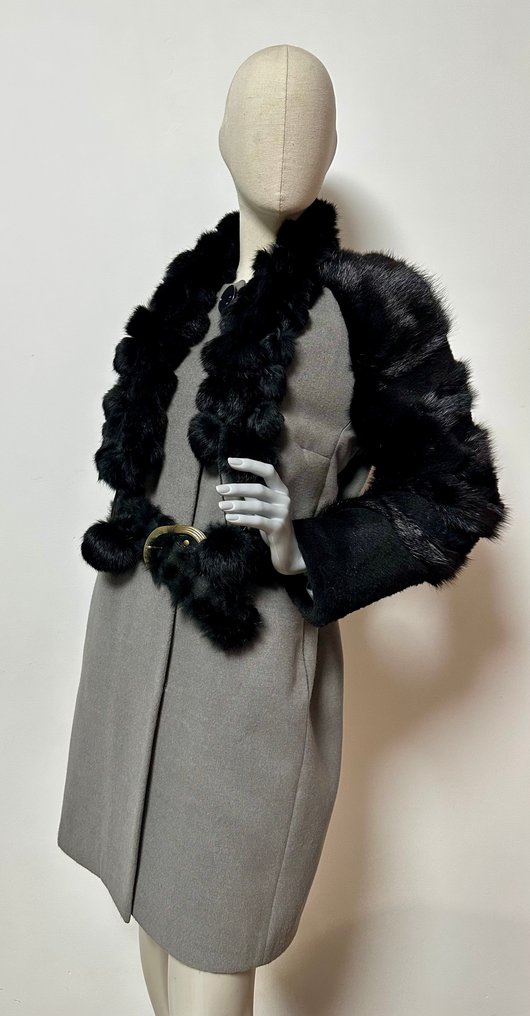 Artisan Furrier - Cappotto #1.0