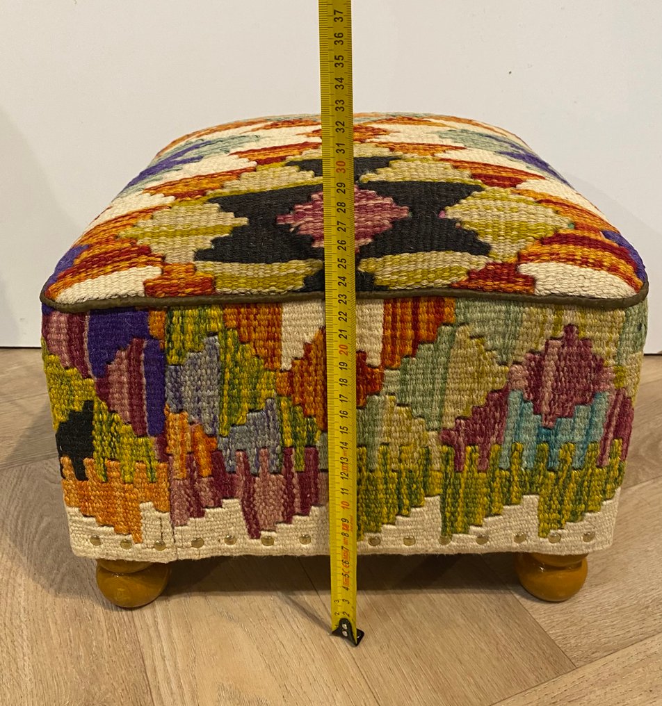 Pouffe - Wool, Wood #3.2