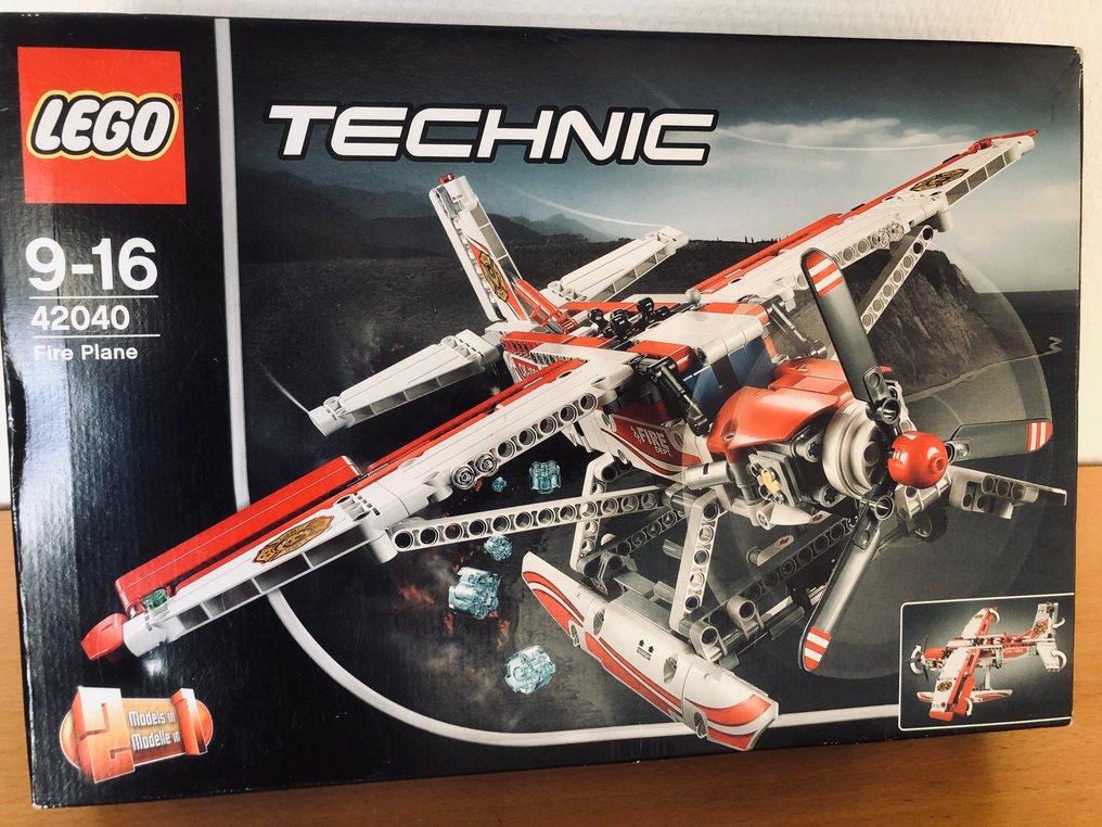 Lego Set - 42040 - Technic - 42040 Fire Plane #1.0