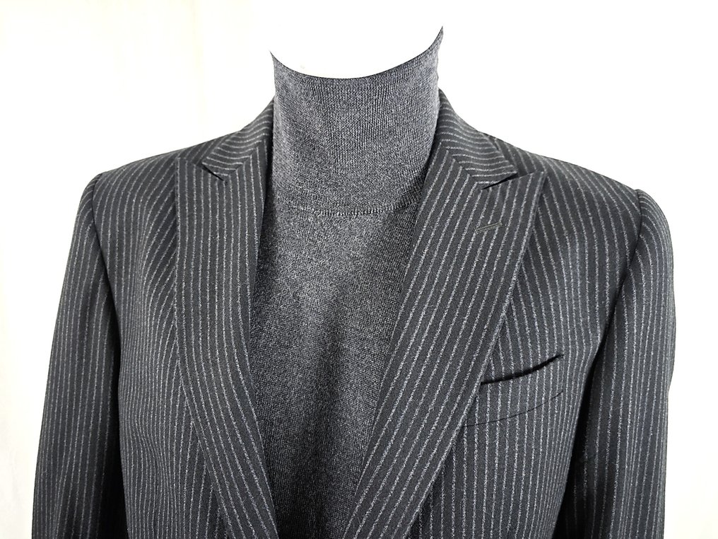 Corneliani Trend - 94% Wool - Suit #3.2