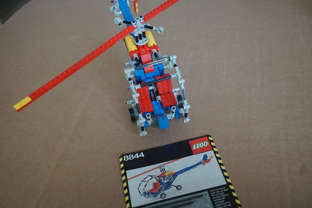 Lego Set - 8844 - Technic - Helicopter #1.0