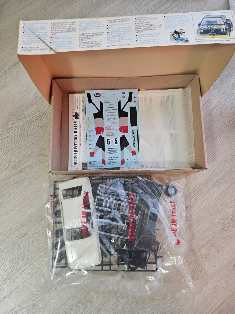 ESCI 1:24 - Model kit - Audi Quattro Rally #1.0