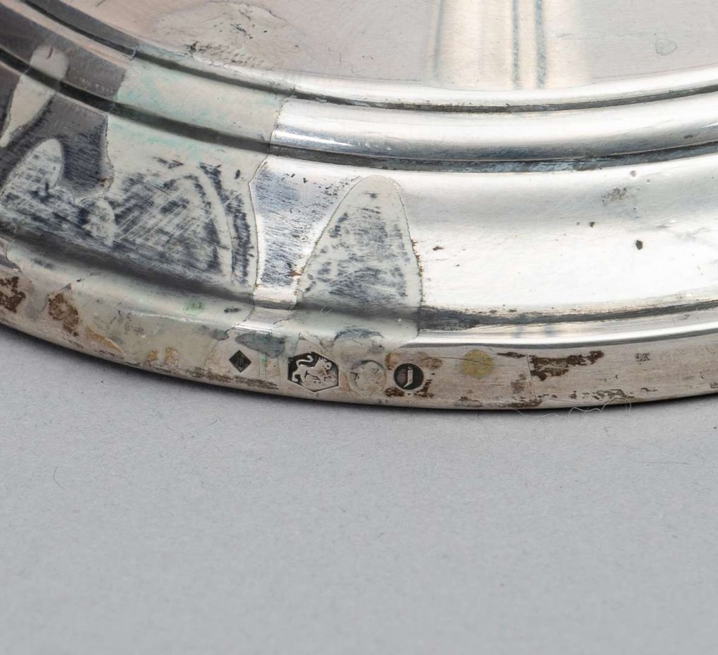 Een antieke kandelaar, M. Fred Hirsch, New Jersey - Nederland - Candeliere - .835 argento - 1° argento #3.2