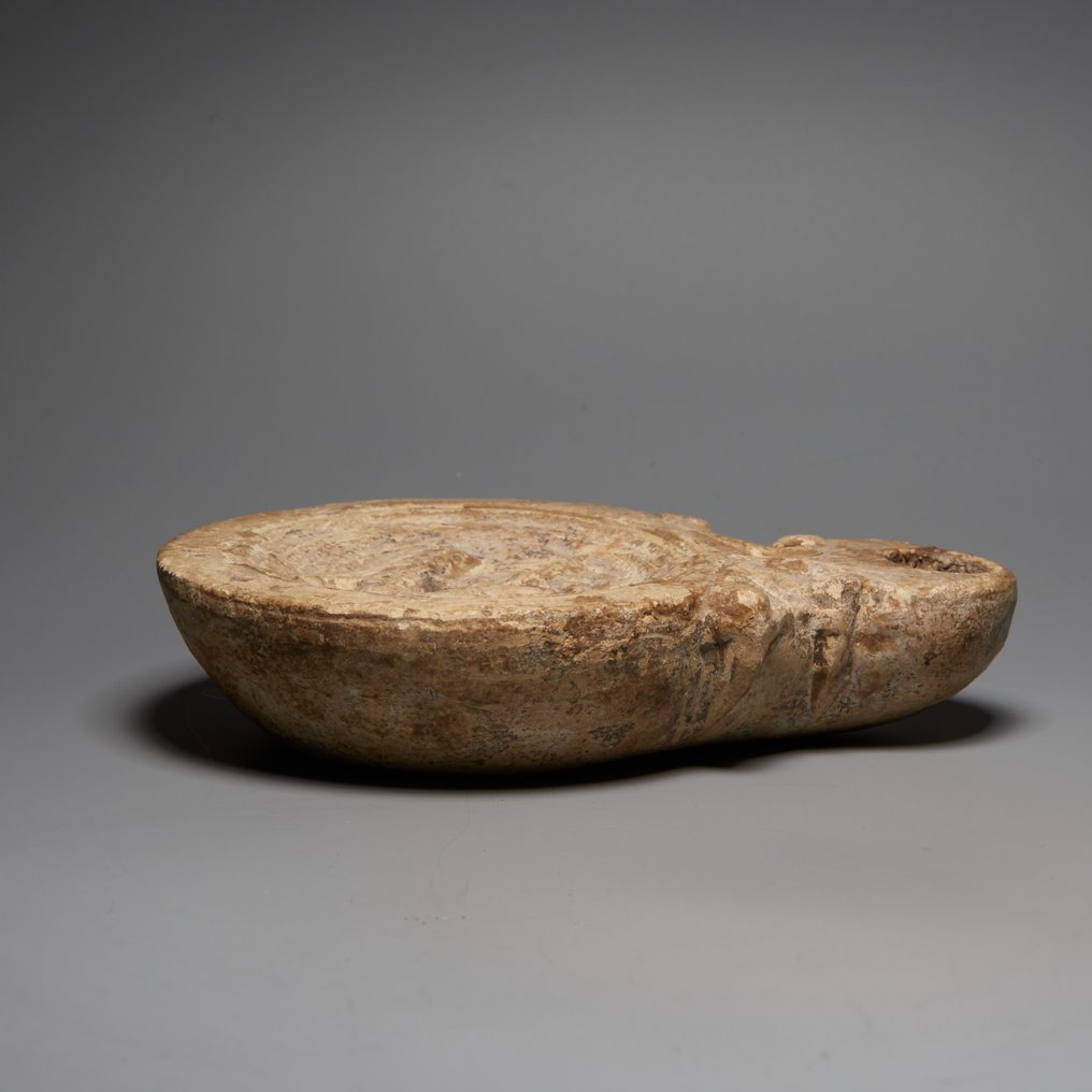 Αρχαία Ρωμαϊκή Terracotta Λάμπα λαδιού με το παιδί Ηρακλή υπογεγραμμένο. 3ος αιώνας μ.Χ. Μήκος 11,2 εκ. #2.1