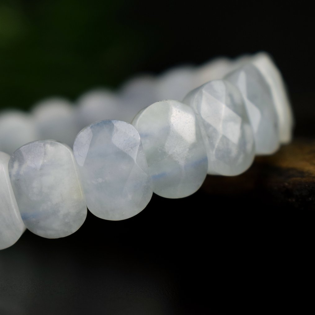 Genuine Brazilian Aquamarine – Elegance and Purity – High quality - Width: 14 mm- 31.9 g #2.1