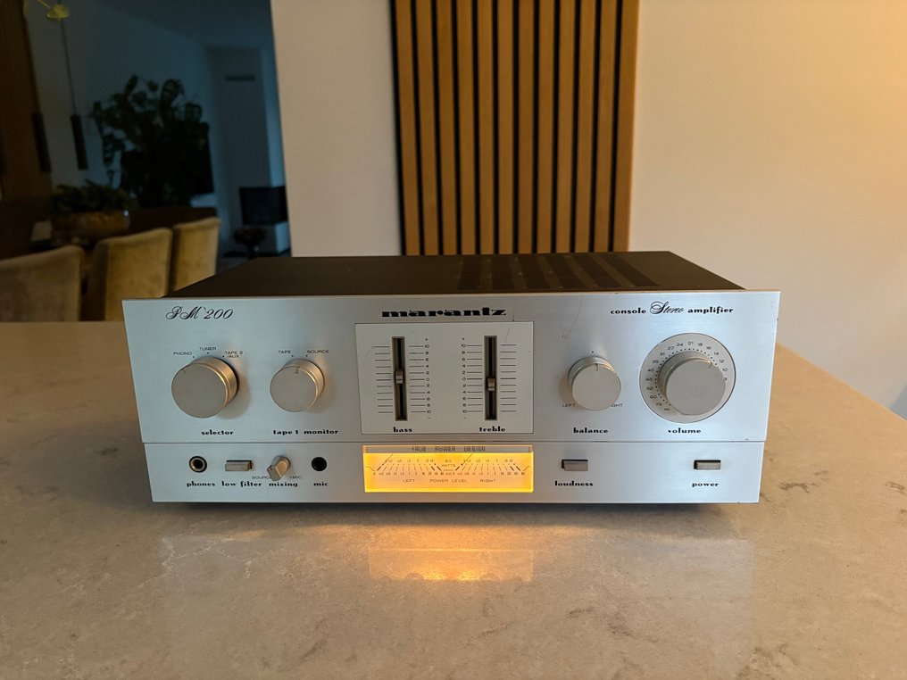 Marantz - PM-200 Amplificatore stereo a stato solido #1.0