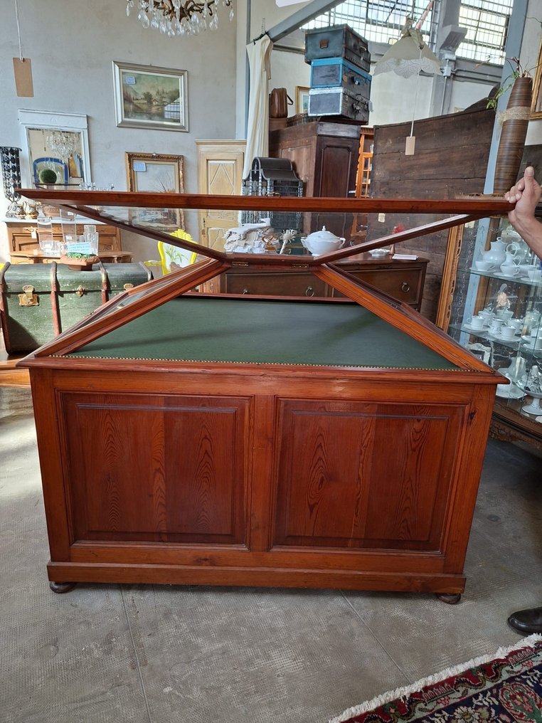 展示柜 - 松木 - 博物馆展览陈列柜 #1.0