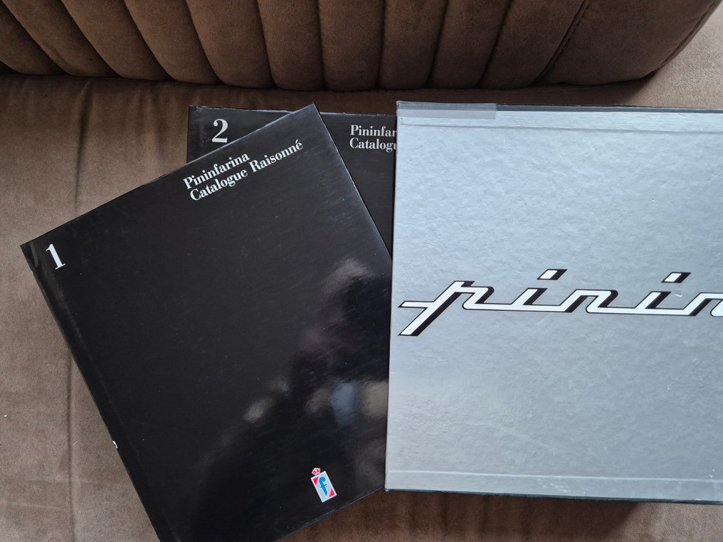 Bruno Alfieri - Pininfarina Catalogue Raisonné 1930-1990 / - 1990 #3.2
