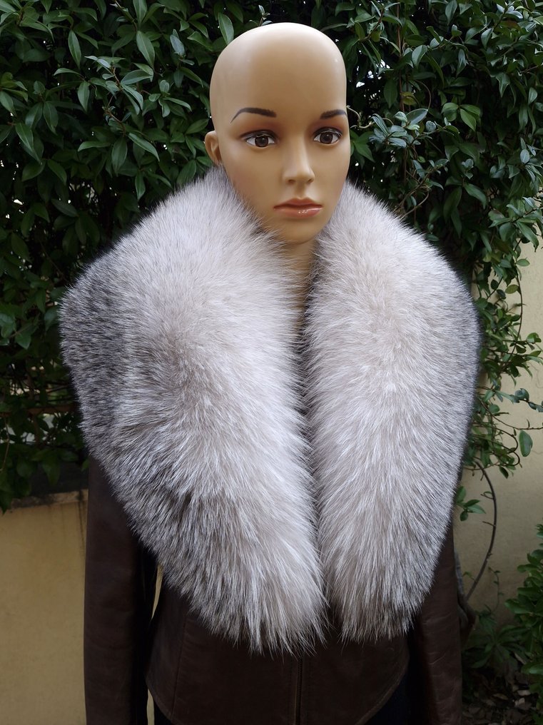 Artisan Furrier - Scarf #4.3