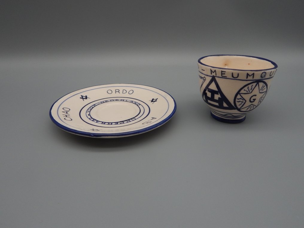 Netherlands - Badge - masonic vrijmetselarij kop-schotel Opperraad vrijmetselaars symbolen - 20th - late #1.0