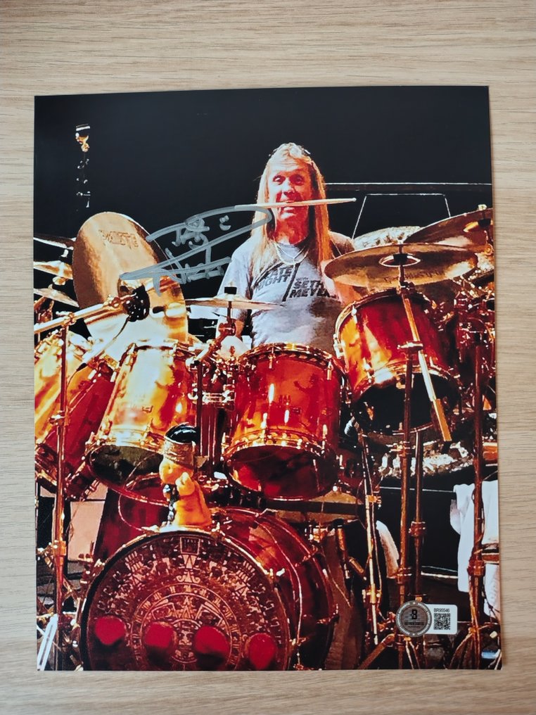 Iron Maiden - Nicko McBrain - Signed in person w/ Beckett Holo COA #2.1