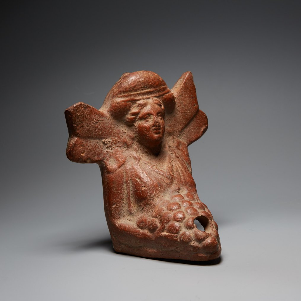 Αρχαία Ρωμαϊκή Terracotta Λάμπα λαδιού σε μορφή Φύκη. 1ος-3ος αιώνας μ.Χ. ύψους 8,7 εκ. #1.0