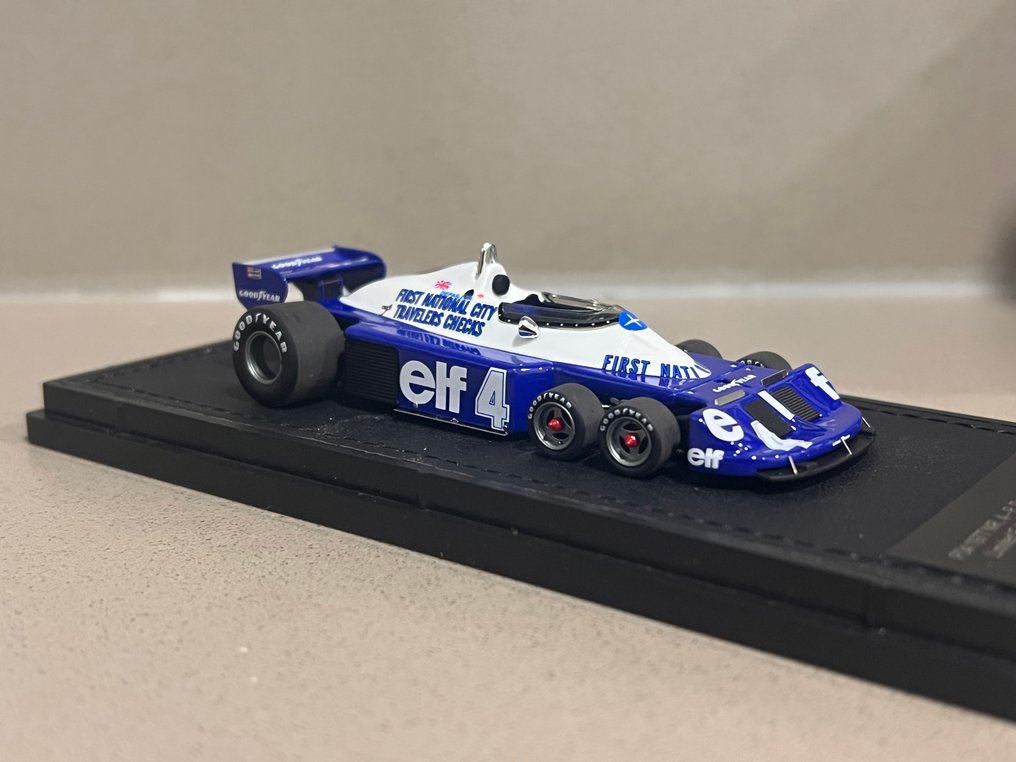 GP Replicas 1:43 - Modellauto - P34 1977 NR. 4 - P. Depailler - Limitierte Auflage 500 Stück. #3.2