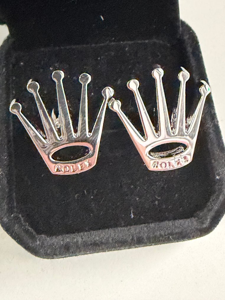 Paio di gemelli con corona Rolex in argento plissettato, di classe elegante. - Gemelli #4.3