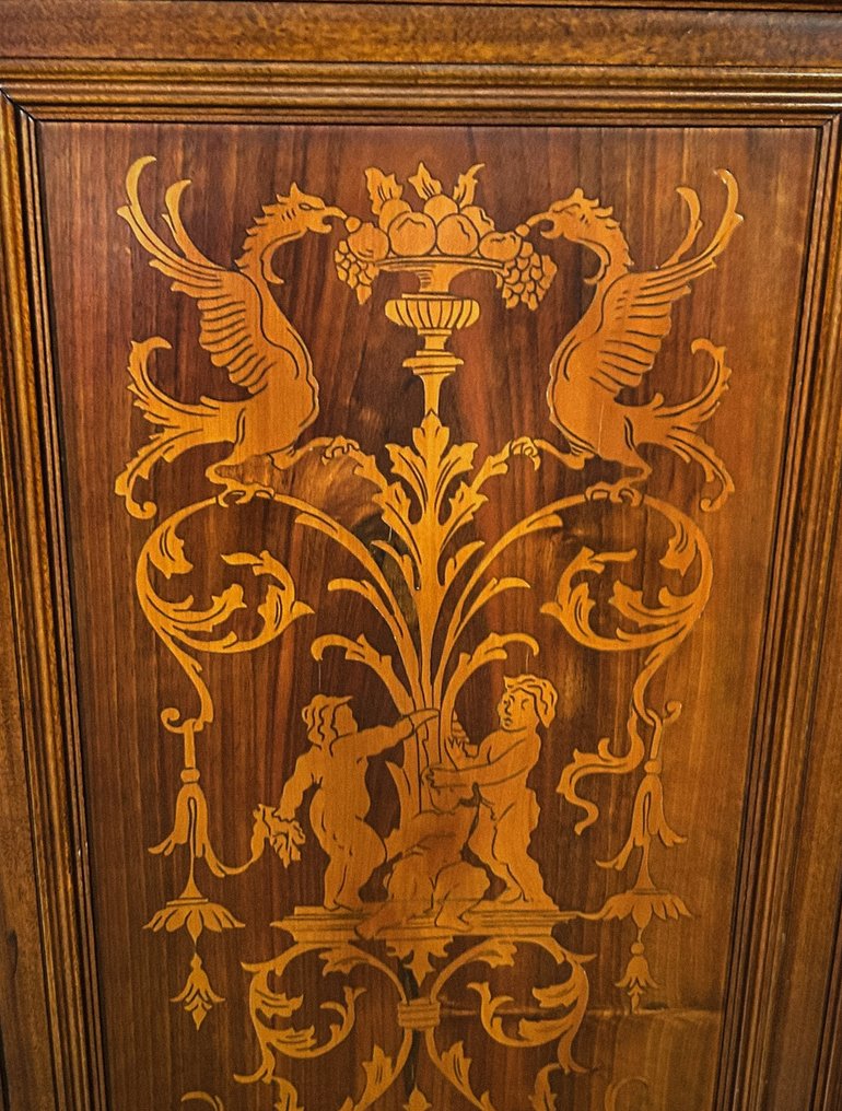 Credenza - Wood - Ancient Servant Renaissance #1.0