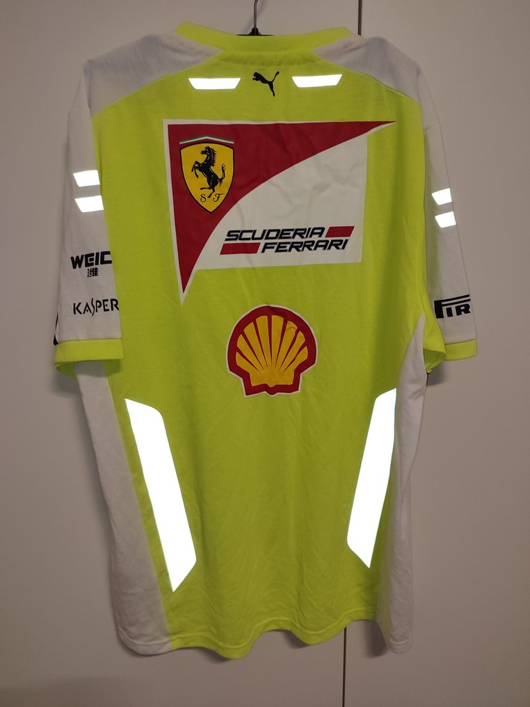 Ferrari not for sale - Sebastian Vettel - 2015 - Csapat viselet #3.2