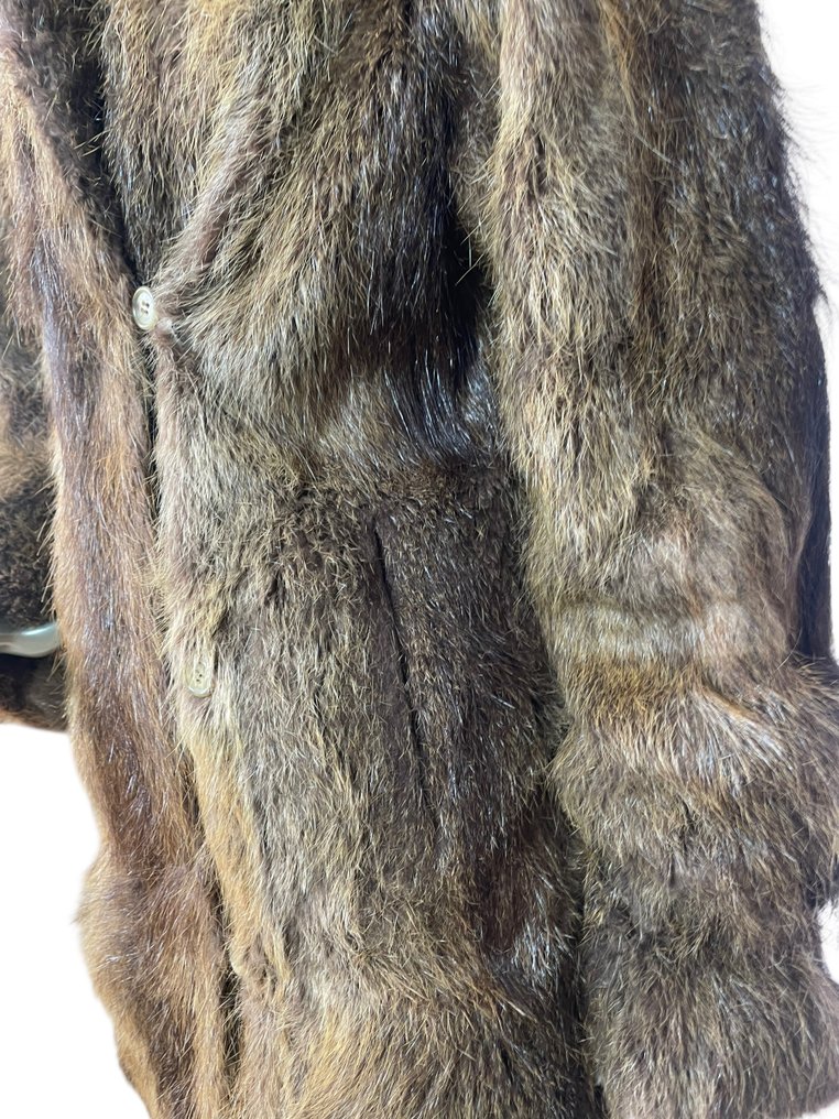 Artisan Furrier - Cappotto di pelliccia #3.2