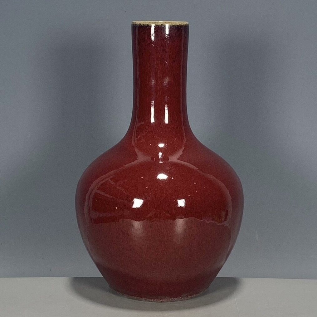 花瓶 - 瓷器 - 中國 - 单色 - 牛血  (沒有保留價) #1.0