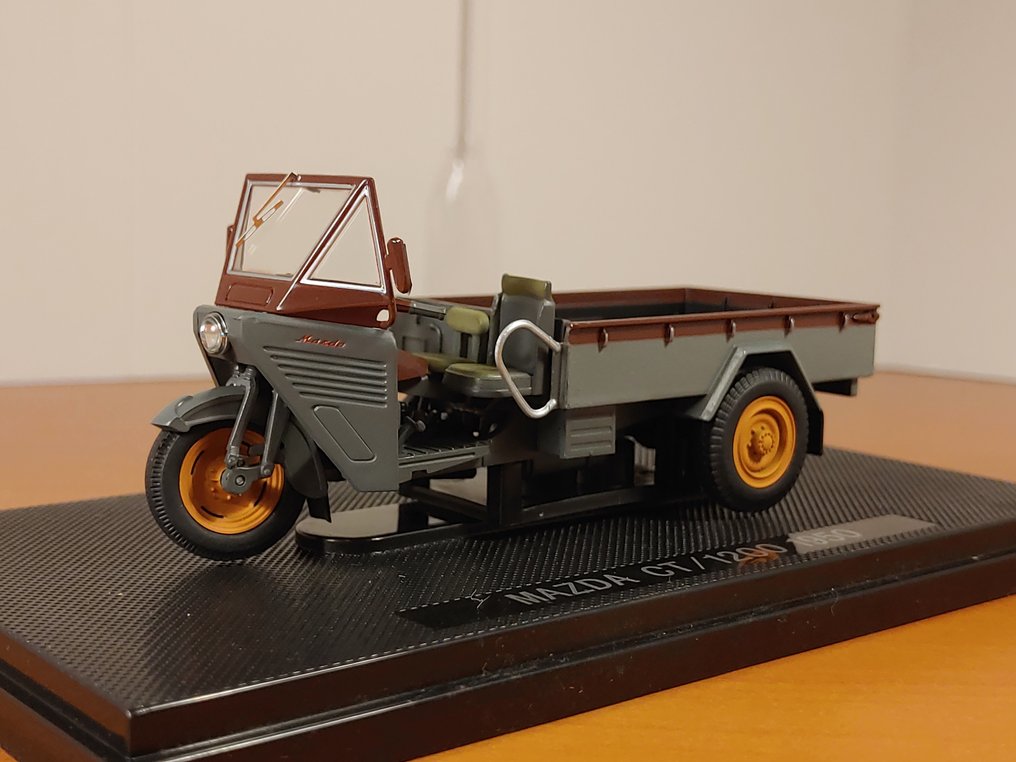Ebbro 1:43 - Machetă camion - Mazda CT / 1200 - 1950 - Roată față direcționabilă #1.0