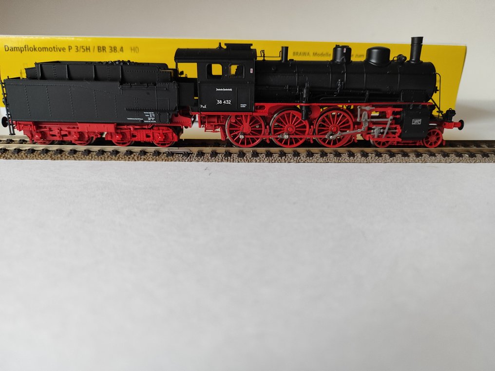 Brawa H0 - 40654 - Locomotiva a vapor com vagão de carvão (1) - BR38 - DR (DRB) #1.0