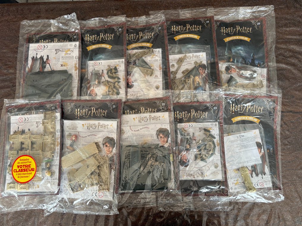 Harry Potter, Build Hogwarts Castle Collection - Complete Set of 120 in sealed packages - by Hachette #4.3