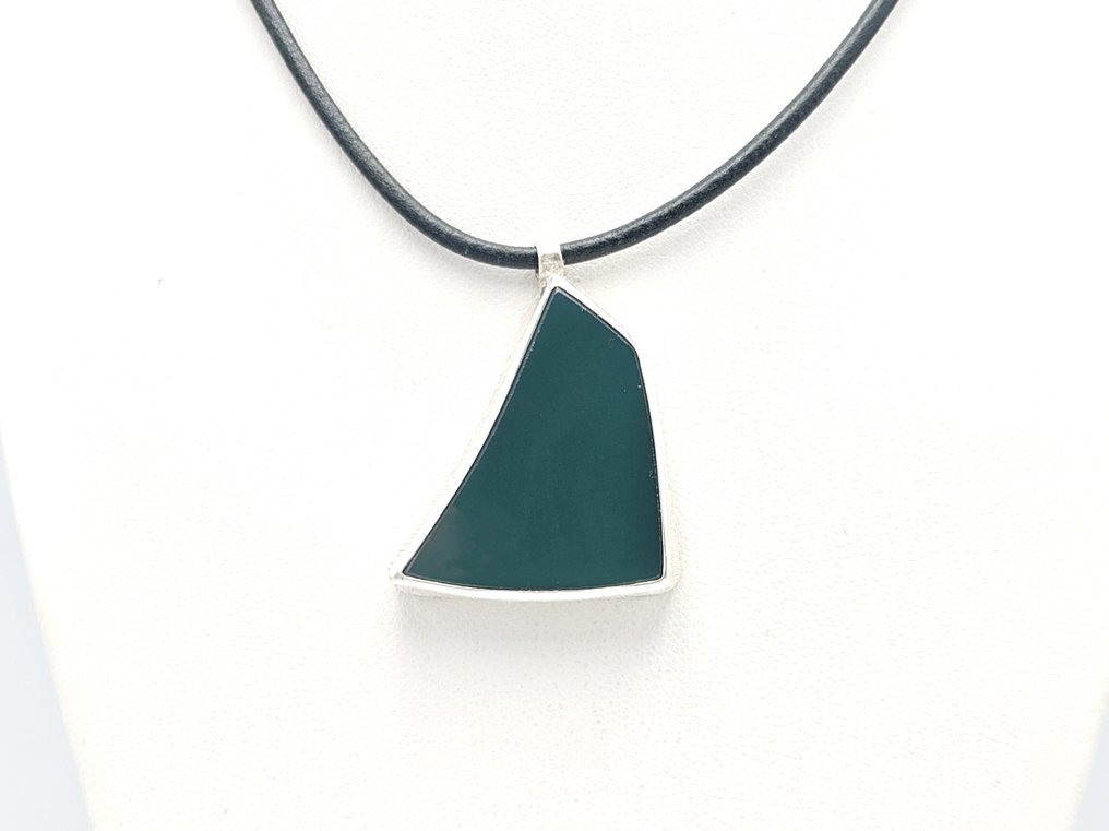 Silver - Hänge - Glansig grön chalcedon #1.0