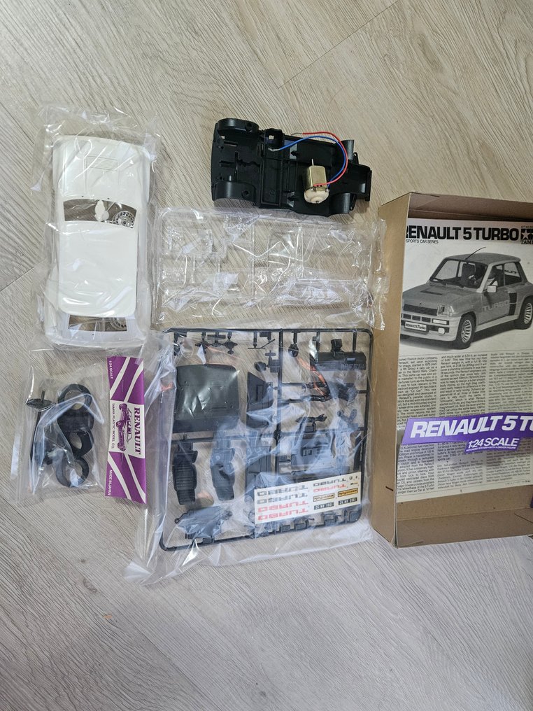 Tamiya 1:24 - Modelsæt - Renault 5 Turbo #2.1