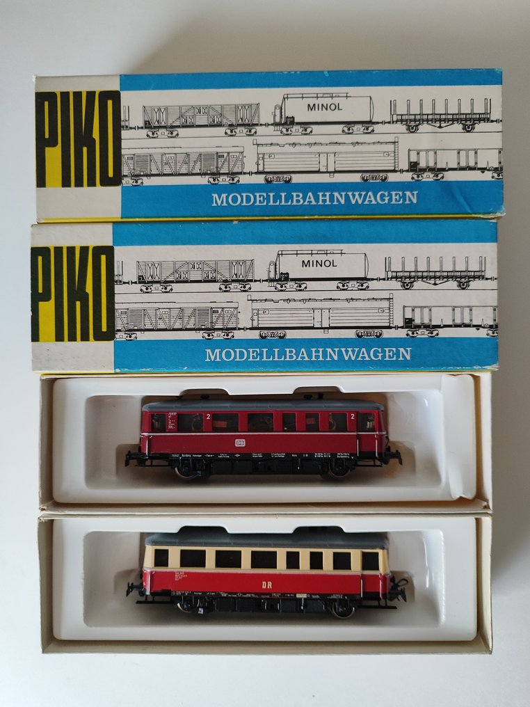 Piko H0 - Model kolejowy (2) - 2 samobieżne VT 135 - DB, DR (DDR) #1.0