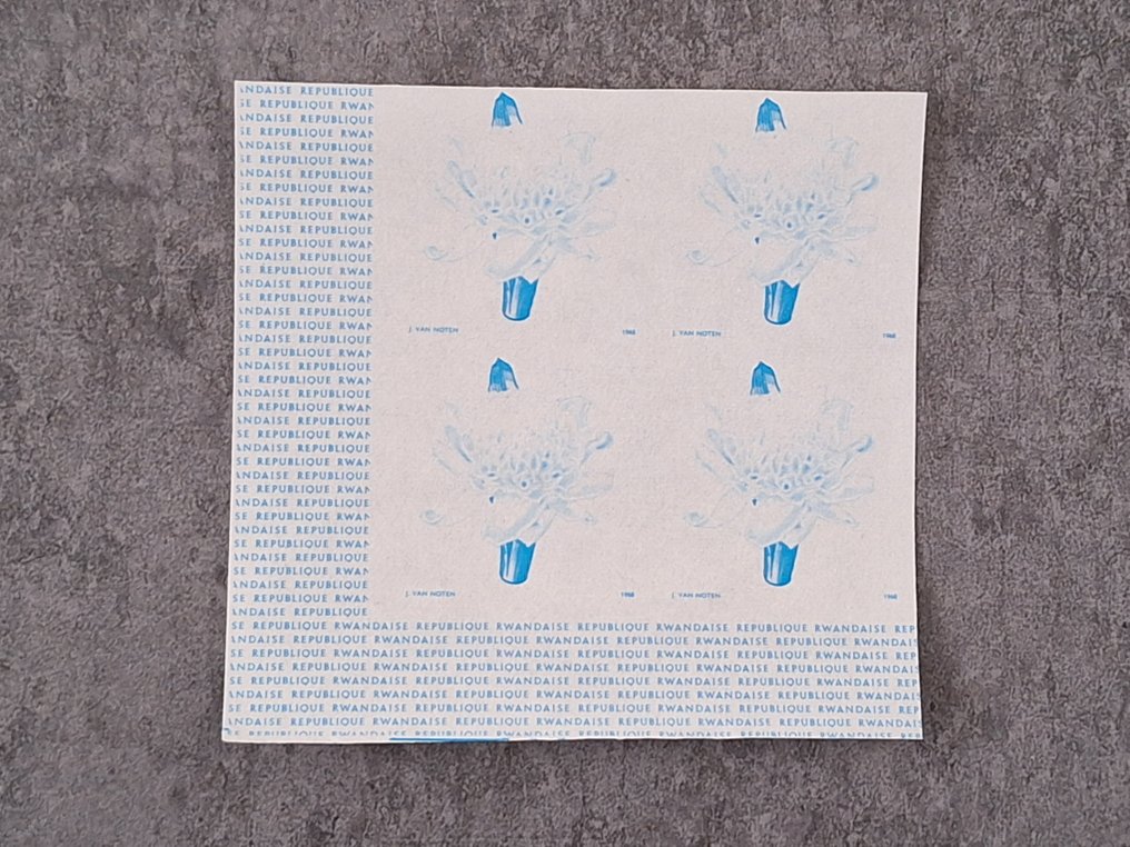 Rwanda 1968 - 27 progressive color proof prints in blocks of 4 from n° 253/262 series Flowers. #2.1