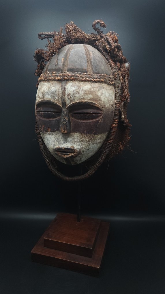 精彩的面膜 - galoa - 加蓬  (没有保留价) #2.1