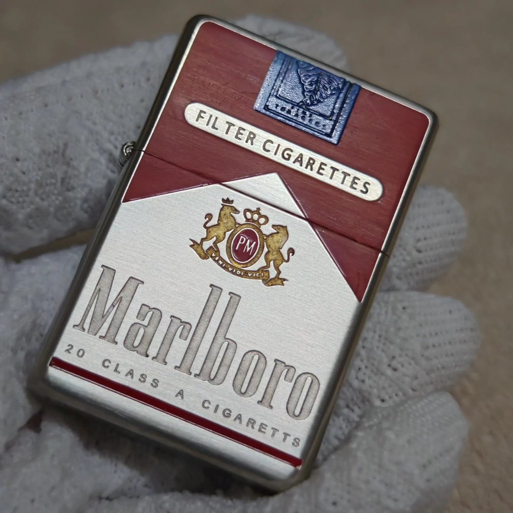 Zippo - Marlboro Zippo 50 Years in Japan limited edition - Sem preço de reserva - Isqueiro - Aço (aço inoxidável) #1.0