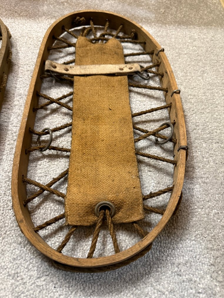 古老的山地士兵雪鞋 - 軍用裝備 #1.0